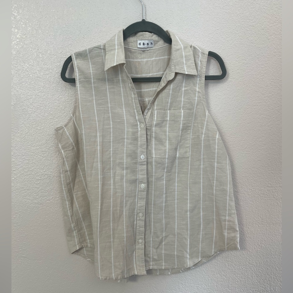 Dash Stripe Cotton Sleeveless Button Up Blouse Size Large?
